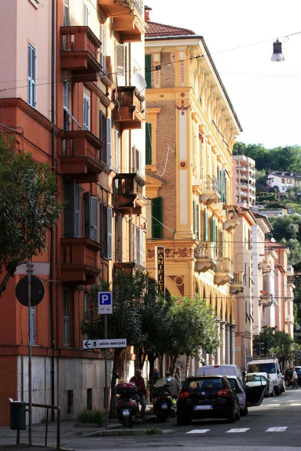 Via Venezia 76 Hotel La Spezia Bagian luar foto